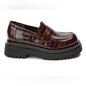 LAGUNA CHUNKY LOAFER